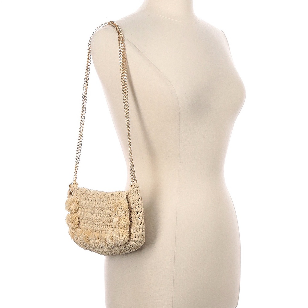 Loft Straw Clutch